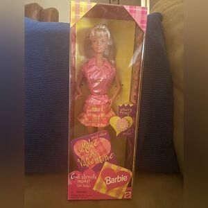 1998 Make a Valentine Barbie